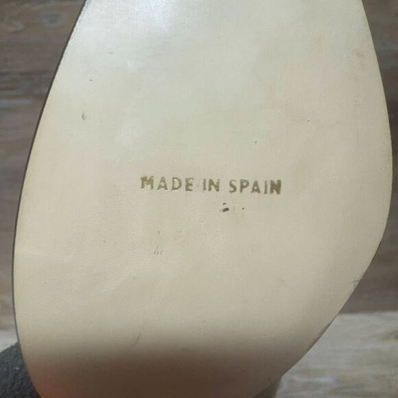 Proxy Black Leather Gold Stud Accent Heels Women's Size 10 - Picture 5 of 8